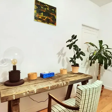 Holiday home Maison De Avec Terrasse Et Jardin