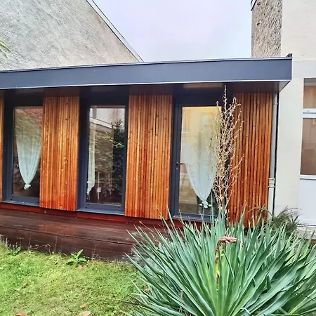 Maison De Avec Terrasse Et Jardin Holiday home *